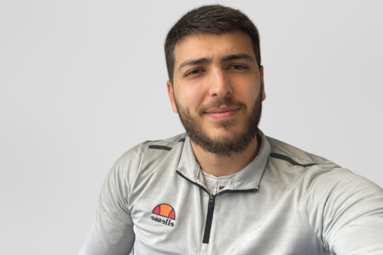 Profilbild von Zakaria