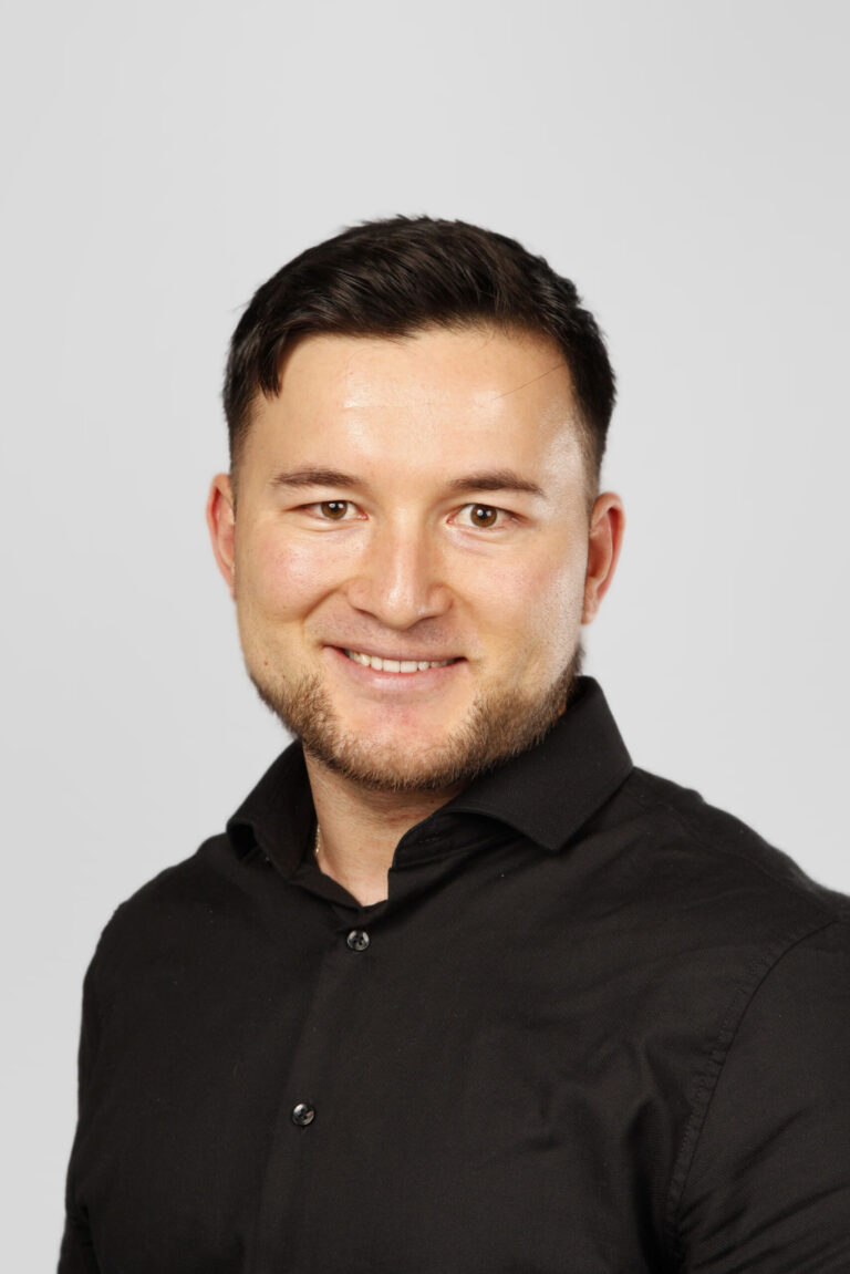 Profilbild von Muminjon