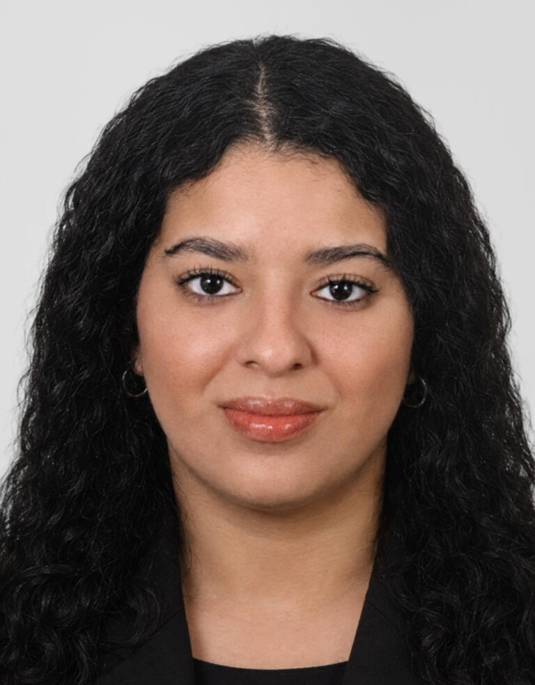 Profilfoto von Yasmine – öffentliches CALUMA Kandidatenprofil