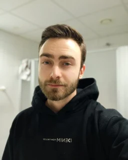 Profilbild von Adrian