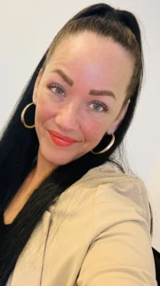 Profilbild von Jazmin