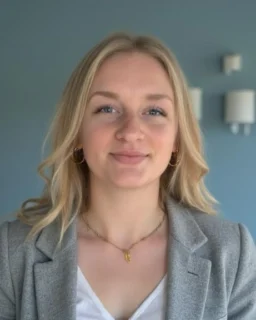 Profilbild von Nina