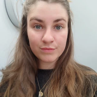 Profilbild von Nina