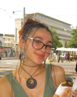 Profilbild von Cara