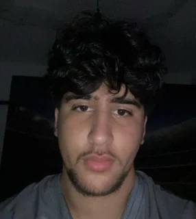 Profilbild von Ayyoub
