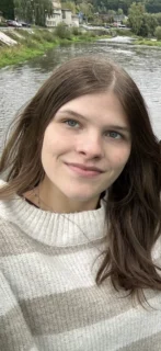 Profilbild von Angelina-Julie