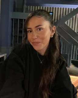 Profilbild von Anisa