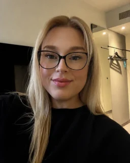 Profilbild von Lara