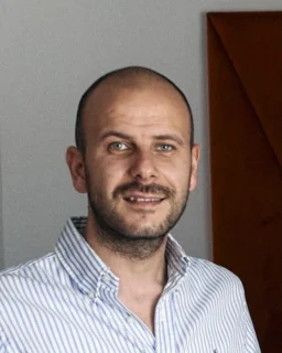 Profilbild von Deni