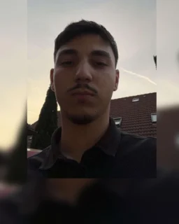 Profilbild von Mustafa