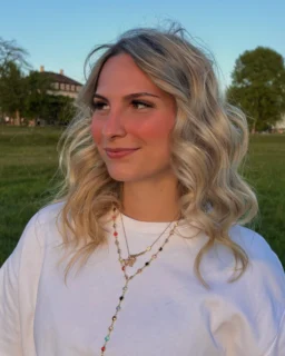 Profilbild von Angie