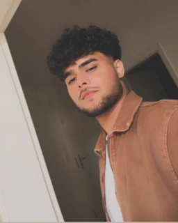 Profilbild von Aryan
