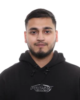 Profilbild von Omair