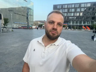 Profilbild von Berat