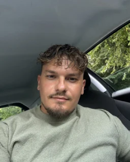 Profilbild von Ardian