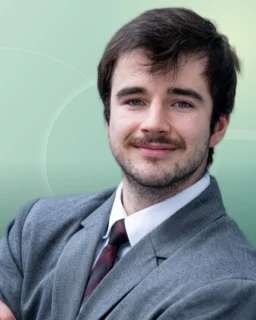 Profilfoto von Dennis aus Reichenschwand. Berufswunsch: Bildungs­, Studienberater/in. Branche: Gastronomie, Hotellerie, Tourismus und Lebensmittel, Getränke.