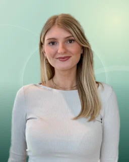 Profilfoto von Lisa aus Heilbronn. Berufswunsch: Catering-Hostess / Host und Empfangs-Hostess / Host. Branche: Verkauf, Handel und Bildung, Pädagogik.