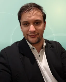 Profilfoto von Pascal aus Rostock. Berufswunsch: Night Audit. Branche: Gastronomie, Hotellerie, Tourismus.
