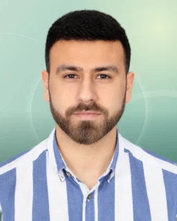 Profilfoto von Eray aus Ludwigshafen am Rhein. Berufswunsch: Lagerhelfer/in und Kundenberater/in. Branche: Holz, Papier und Kundenservice.