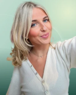 Profilfoto von Jana aus Lohmar. Berufswunsch: Social-Media-Manager/in. Branche: Marketing, Werbung.