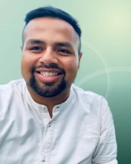 Profilfoto von Carlos aus Regensburg. Berufswunsch: Fachkraft - Möbel-, Küchen- und Umzugsservice und Frühstückshilfe. Branche: Gastronomie, Hotellerie, Tourismus.