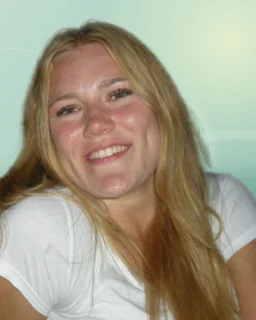 Profilfoto von Sanura aus Dietzenbach. Berufswunsch: Sozialpädagoge/pädagogin. Branche: Bildung, Pädagogik und Design, Musik, Tanz, Schauspiel.