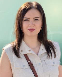 Profilfoto von Iuliana aus Papenburg. Berufswunsch: Abteilungsleiter/in. Branche: Beratung, Consulting und Bildung, Pädagogik.