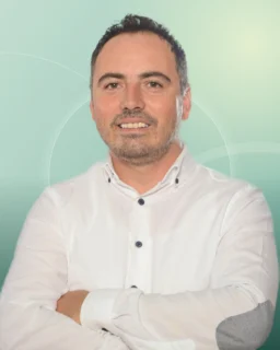 Profilfoto von Elis aus Offenbach am Main. Berufswunsch: Alltagshelfer/in. Branche: Elektronik.