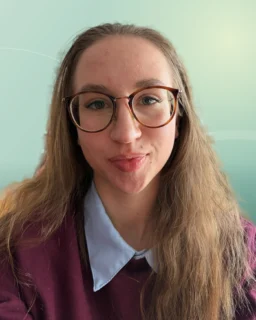 Profilfoto von Cloé aus Springe. Berufswunsch: Nachhilfelehrer/in. Branche: Bildung, Pädagogik.
