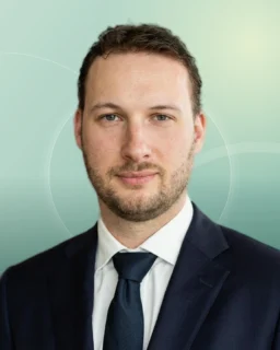 Profilfoto von Jacques aus Hamburg. Berufswunsch: Rechtsanwalt/-­anwältin. Branche: Jura, Rechtswesen und Verkauf, Handel.