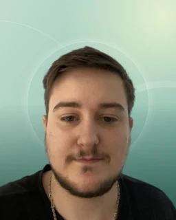 Profilfoto von Nicolas aus Erkrath. Berufswunsch: Callcenter Agent/in und Fachkraft – Lagerlogistik. Branche: IT, Informatik, Programmierung und Kundenservice.