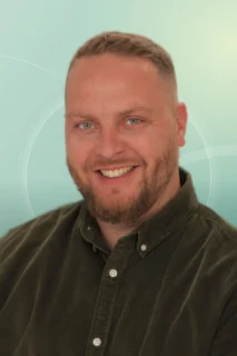 Profilfoto von Viktor aus Kastellaun. Berufswunsch: Callcenter Agent/in. Branche: Kundenservice.