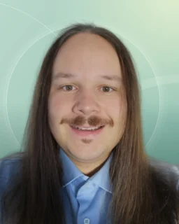Profilfoto von Luca aus Neu-Ulm. Berufswunsch: Abfüller/in und Fließbandarbeiter/in. Branche: Elektronik und Holz, Papier.