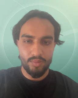 Profilfoto von Bhuvan aus Lippstadt. Berufswunsch: Lagerist/in. Branche: Logistik, Transport, Verkehr.