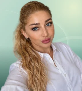 Profilbild von Alona