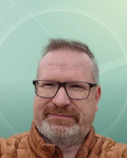 Profilfoto von Stefan aus Tarmstedt. Berufswunsch: Callcenter Agent/in. Branche: Beratung, Consulting.