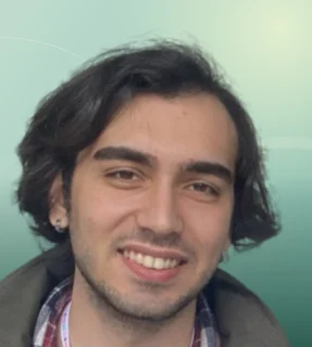 Profilfoto von Mert aus Dortmund. Berufswunsch: Lagerhelfer/in. Branche: Produktion, Fertigung.