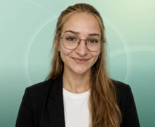 Profilfoto von Amelie aus Wermelskirchen. Berufswunsch: Rechtsanwalts­ und Notarfachangestellte/r. Branche: Jura, Rechtswesen.