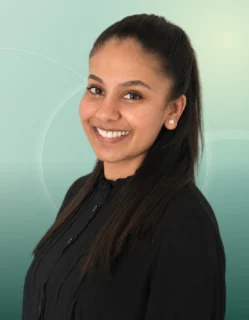 Profilfoto von Tomy aus Bielefeld. Berufswunsch: Abfüller/in und Bürohelfer/in. Branche: Kundenservice.