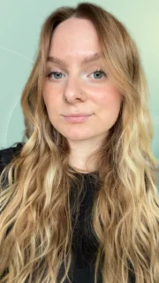 Profilfoto von Angelika aus Gronau. Berufswunsch: Frühstückshilfe. Branche: Gastronomie, Hotellerie, Tourismus.