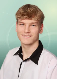 Profilfoto von Denis aus Zirndorf. Berufswunsch: Lagerhelfer/in. Branche: Bauwesen, Architektur.