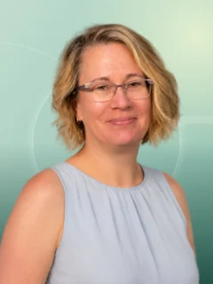 Profilfoto von Simone aus Wackersdorf. Berufswunsch: Kaufmann/-frau – Büromanagement. Branche: Wirtschaft, Sekretariat.
