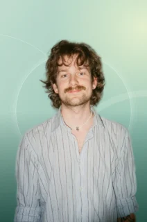 Profilfoto von Levin aus Braunschweig. Berufswunsch: Buchhändler/in. Branche: Bildung, Pädagogik und Design, Musik, Tanz, Schauspiel.