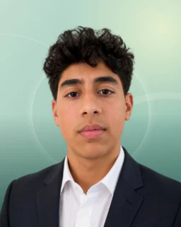 Profilfoto von Elias aus Hamburg. Berufswunsch: Kundenservice Mitarbeiter/in. Branche: IT, Informatik, Programmierung.