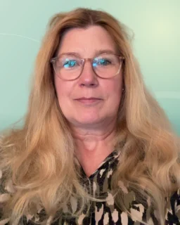Profilfoto von Heike aus Coesfeld. Berufswunsch: Telefonist/in. Branche: Beratung, Consulting und Körperpflege, Hauswirtschaft, Hygiene.