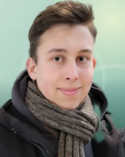 Profilfoto von Lennard aus Niddatal. Berufswunsch: Assistent/in – Informatik (allgemeine Informatik). Branche: Elektronik.