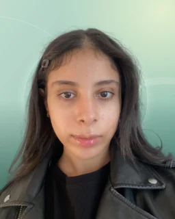 Profilfoto von Oumaima aus Halle (Saale). Berufswunsch: Warenverräumer/in. Branche: Verkauf, Handel.