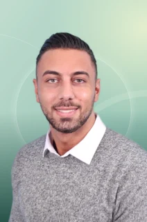 Profilfoto von Ferhat aus Wesseling. Berufswunsch: Abteilungsleiter/in. Branche: Beratung, Consulting und Elektronik.