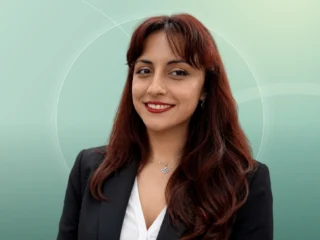 Profilfoto von Nazrin aus Bremerhaven. Berufswunsch: Service-Hostess/Host. Branche: Gastronomie, Hotellerie, Tourismus.