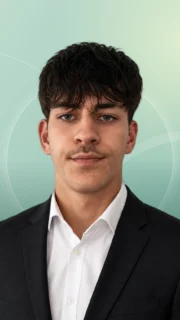 Profilfoto von Jeremy aus Hoyerswerda. Berufswunsch: Elektroniker/in – Maschinen und Antriebstechnik. Branche: Elektronik.